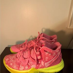 Nike Kyrie 5 “Patrick Star”